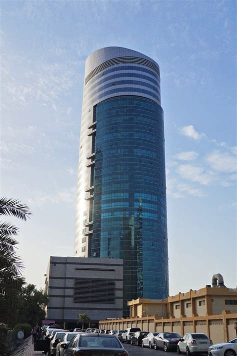 Al Ameri Tower By Ali Saeed Abdulla Bilhab Alameri In Barsha Heights