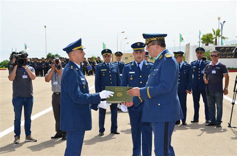 تخرج دفعات جديدة بالمدرسة العليا للدفاع الجوي عن الإقليم بالرغاية