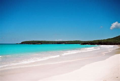 Red Beach Playa Caracas Vieques Angel Xavier Viera Vargas Flickr