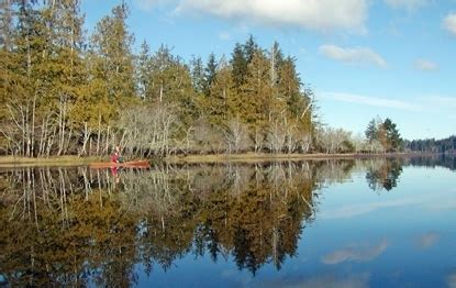 Lake Ozette in Forks, Washington - Kid-friendly Attractions | Trekaroo