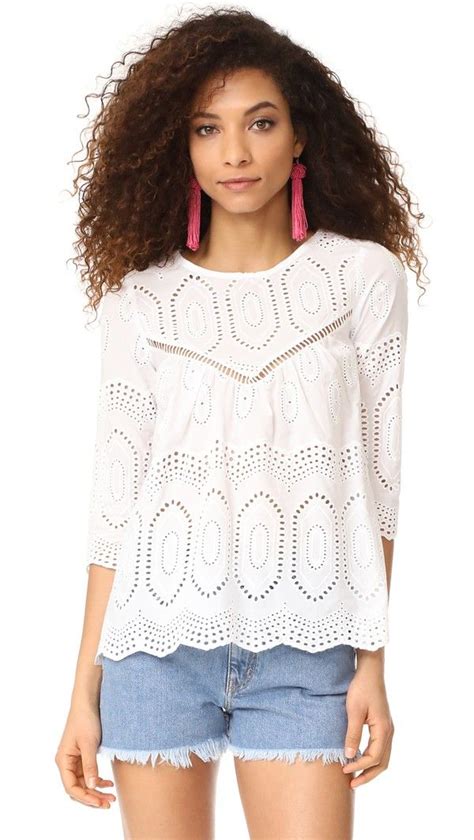 A Casual Way To Wear A White Lace Top Fashion Jackson White Lace