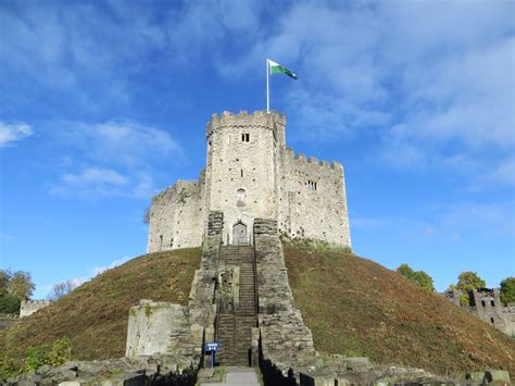 Cardiff Castle Teachwire