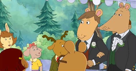 Arthur Opens Season With A Same Sex Wedding And A Cake The New York Times