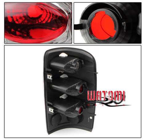 Sell 00 06 CHEVY GMC SUBURBAN TAHOE YUKON XL DENALI TAIL LIGHTS LS LT