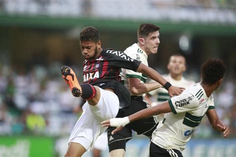 Atletiba Da Baixada Será O último De 2018 Confra Retrospecto