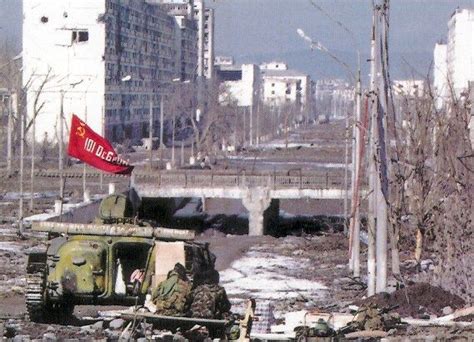 Downtown Grozny. First Chechen War, 1994. [569×411]. | Scrolller