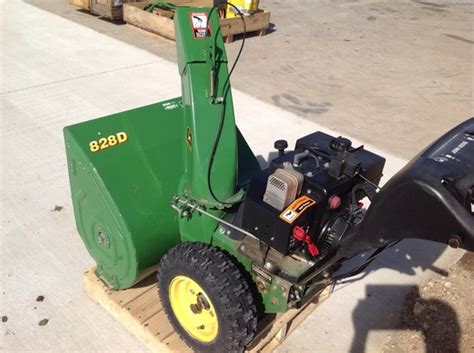 John Deere 828d Lawn And Garden And Commercial Mowing John Deere Machinefinder