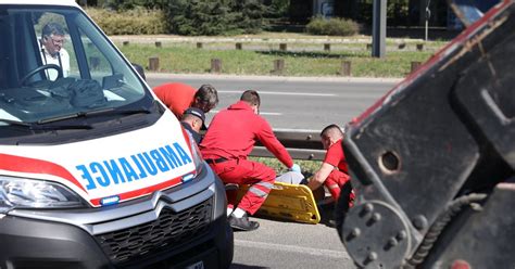 Umro Motociklista Koji Je Imao Sudar Sa Kamionom Na Mostu Na Adi