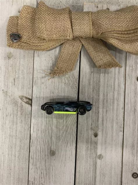 VOITURE DE COLLECTION moulée sous pression Hot Wheels 2003 The GOV NER noire échelle 1 64 Mattel