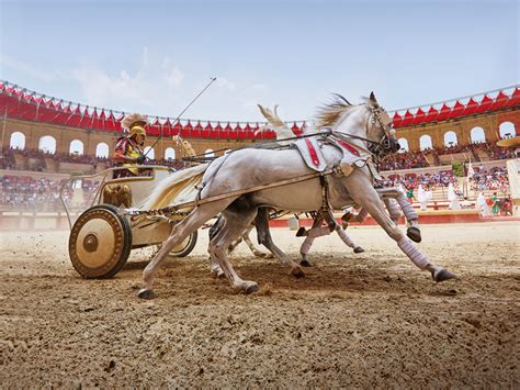 Une Box Puy Du Fou Pour Profiter Du Parc En Famille Ou Deux