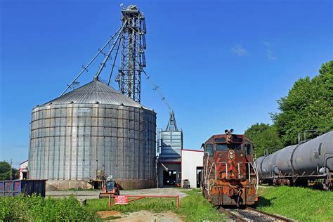 Old Locomotive At The Silo 2 1 Photograph By Joseph C Hinson Fine