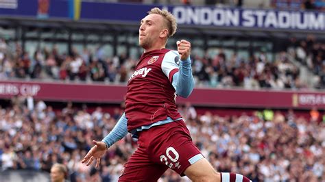 Jarrod Bowen West Ham And England Forward Signs Seven Year Deal