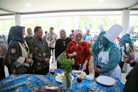 Kontingen Tp Pkk Banten Ikuti Rangkaian Perlombaan Puncak Peringatan