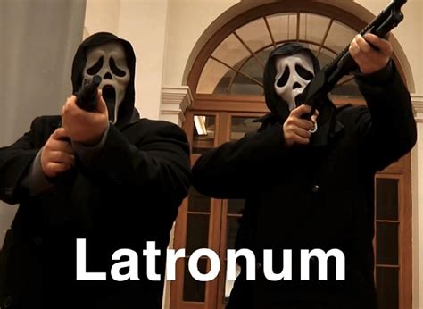 latronum short