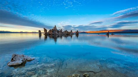 Bing Image Tufa Formation On Mono Lake California United States