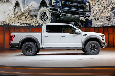 2017 Ford F 150 Raptor SuperCrew First Look Hot Rod Network