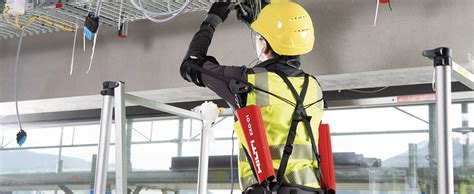 Hilti und Ottobock entwickeln Exoskelette - punkt4