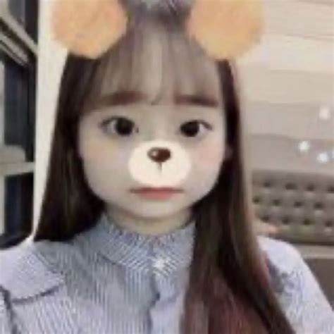 Meme Faces Funny Faces K Pop Memes Im A Loser Chuu Loona Fandoms