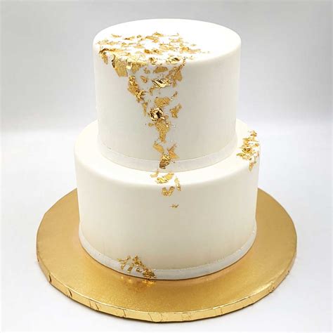 Simple White Wedding Cake