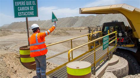 Marcobre Ciudadanos Haciendo Miner A Responsable