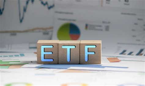 Canadian ETF inflows sank to a 14-month low last month | Wealth ...