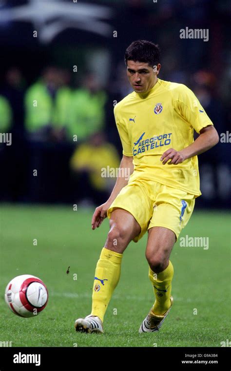 Juan Roman Riquelme Villarreal Hi Res Stock Photography And Images Alamy