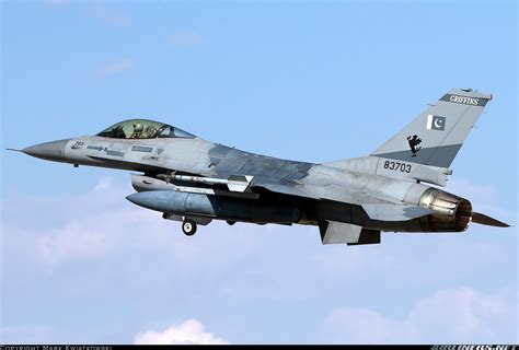 General Dynamics F 16a Fighting Falcon 401 Pakistan Air Force Aviation Photo 2717569