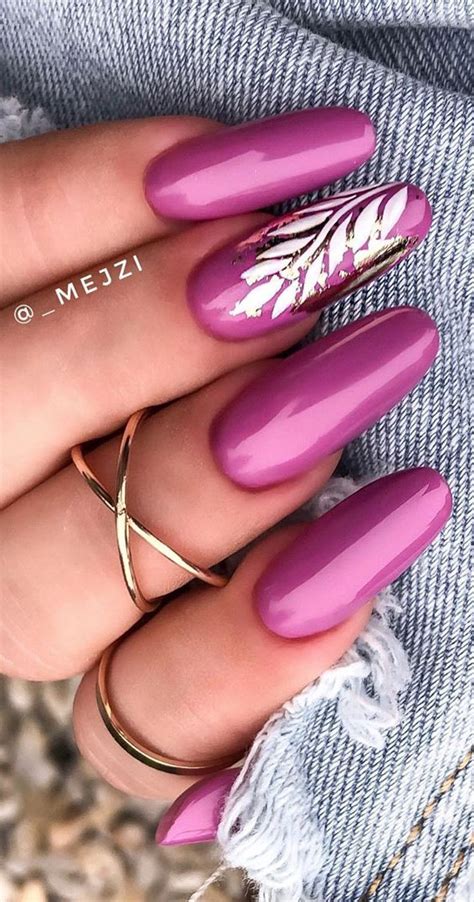 40 Beautiful Nail Design Ideas To Wear In Fall Magenta Nails