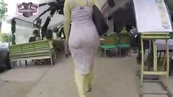 LOOSE SUPER JIGGLY BLONDE MILF SHAKES HER PHAT ASS WHEN SHE WALKS XVIDEOS