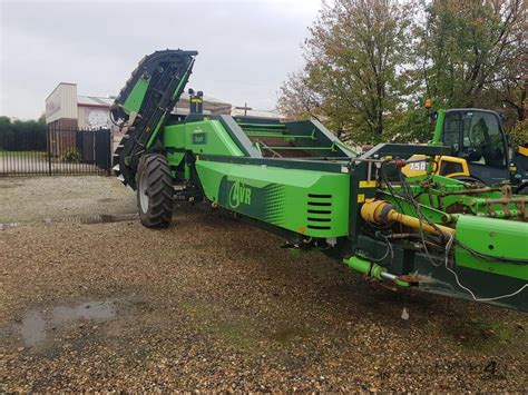 Used Esprit Avr Esprit 2 Row Trailing Potato Harvester Potato Harvester In Listed On Machines4u