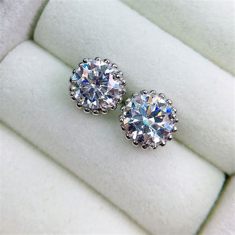 Classic Moissanite Diamond Earring Stud Center Stone 1 Carat Vvs