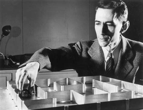 Claude Shannon Biography - Interesting Engineering