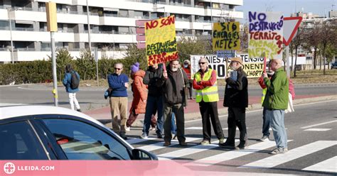 VIDEO Talls Intermitents A L Ll 11 A Lleida Per Protestar Contra