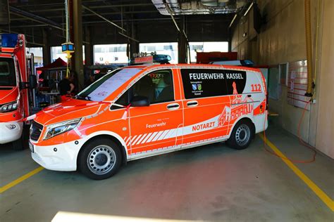 Berufsfeuerwehr Kassel Mercedes Benz Vito Nef Am Beim Tag Der