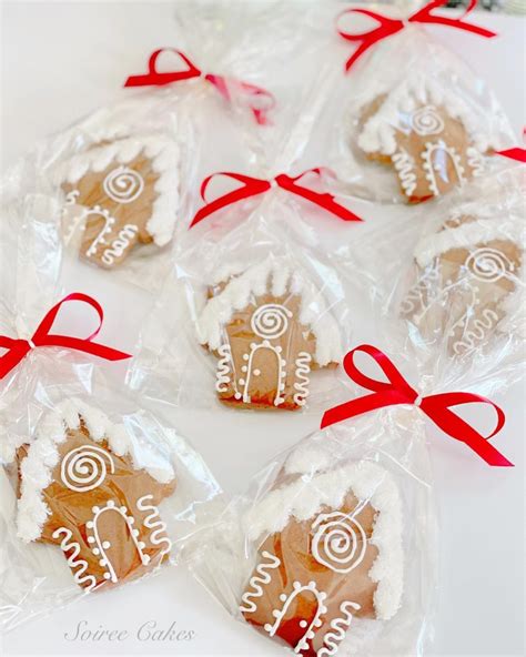 Gingerbread House Cookies Soiree