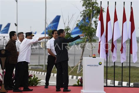 PRESIDEN RESMIKAN LANDASAN PACU TIGA BANDARA SOEKARNO HATTA ANTARA Foto