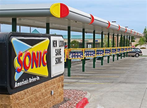 Does Sonic Sell Breakfast All Day