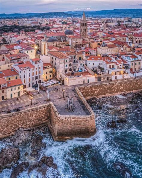 L Unione Sarda On Instagram In Volo Sopra Il Centro Di Alghero