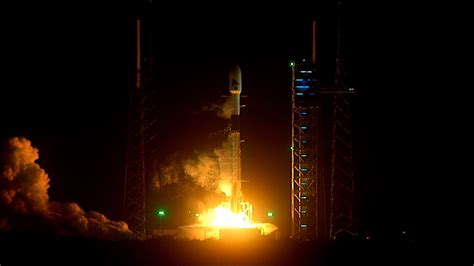 Liftoff Nasa’s Earth Science Mission Launches Into Space Coast Sky Pace Mission