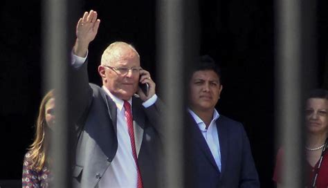 Kuczynski renuncia a la presidencia de PpK La Razón