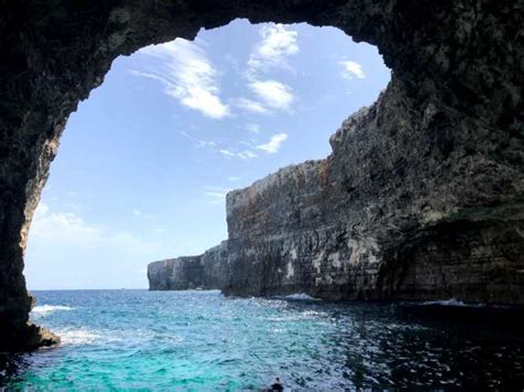 Comino Excursion En Bateau Dans Les Grottes De Santa Maria Avec Blue