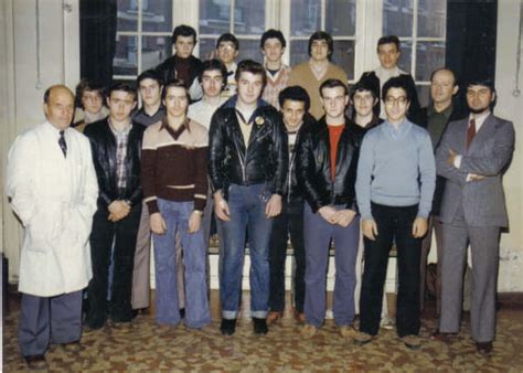 Photo De Classe 1 Ere Année De Cap Dessin Industriel De 1980 Lycée