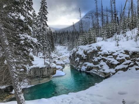 20 Absolutely Breathtaking Things To Do In Banff In Winter The