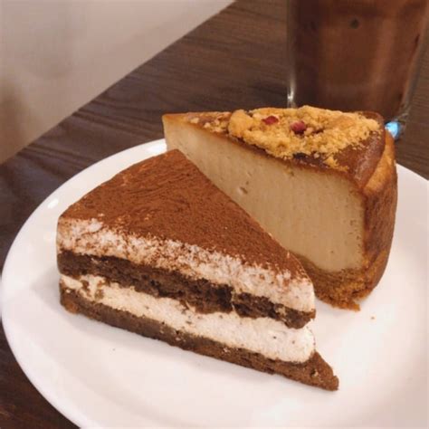 Everyday Vegan Cafe Bukit Timah Singapore Tiramisu Review Abillion