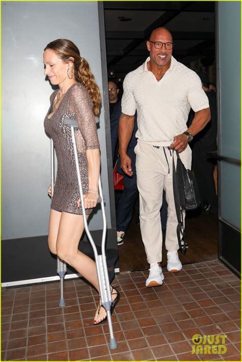 Dwayne Johnson S Wife Lauren Hashian Seen On Crutches Leaving Dinner