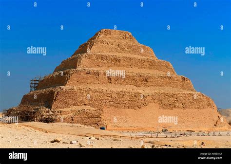 Djoser Pyramid In Saqqara Hi Res Stock Photography And Images Alamy