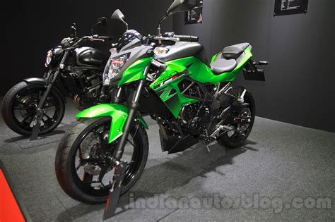 Kawasaki Z250 SL, Ninja 250 SL, Ninja 250 ABS - Tokyo Live