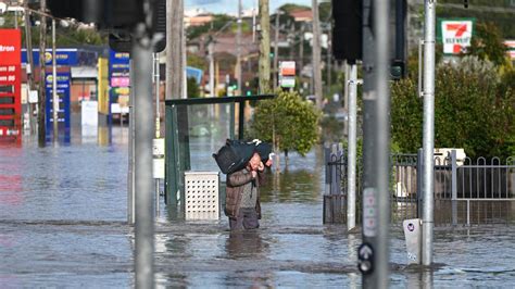 Flash Floods In Australia S Southeast Cut Off Inland Towns The Hindu