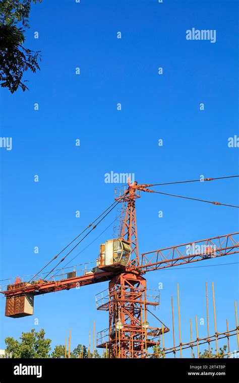 Construction Tower Crane Stock Photo Alamy