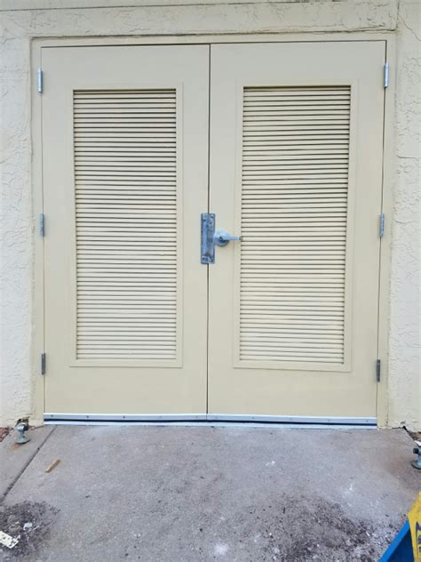 Double Door Installation in Brookfield AFTER | Aro Lock and Door Company Inc Milwaukee, Waukesha ...